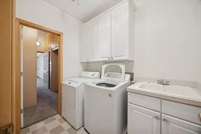 519 Holly Lane N, Oakdale, MN 55128 - Photo 17