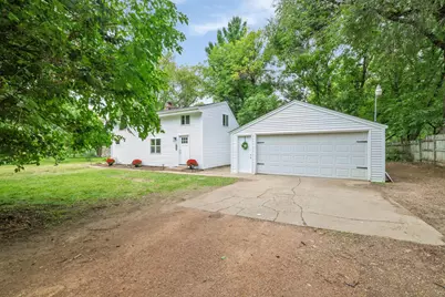 6690 Nez Perce Drive, Chanhassen, MN 55317 - Photo 1