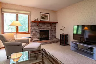 11270 36th Pl N, Plymouth, MN 55441 - Photo 33