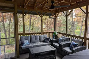 6418 25th St N, Oakdale, MN 55128 - Photo 9