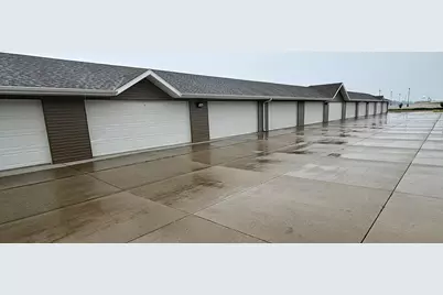 1901 Pirate Drive #314, Crookston, MN 56716 - Photo 31