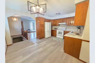 6801 Toledo Avenue N, Brooklyn Center, MN 55429 - Photo 5