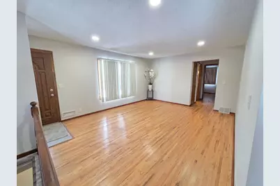 6801 Toledo Avenue N, Brooklyn Center, MN 55429 - Photo 11