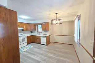 6801 Toledo Ave N, Brooklyn Center, MN 55429 - Photo 7