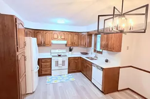 6801 Toledo Ave N, Brooklyn Center, MN 55429 - Photo 3