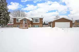 525 Slate St, Cloquet, MN 55720 - Photo 3