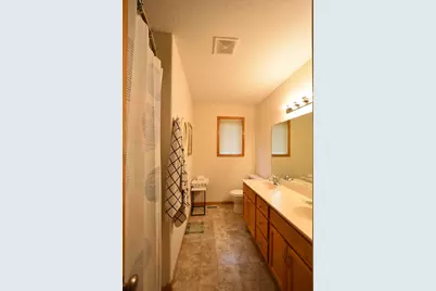 1024 Amanda Court SW, Pine Island, MN 55963 - Photo 17