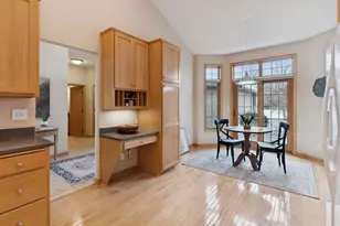 4185 Yuma Ln N, Plymouth, MN 55446 - Photo 11