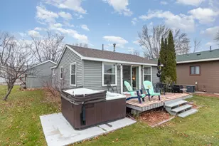 735 Woodland Dr SE, Forest Lake, MN 55025 - Photo 3