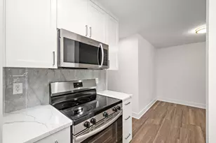 2800 Hamline Ave N, Roseville, MN 55113 - Photo 17