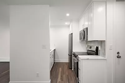 2800 Hamline Avenue N #332, Roseville, MN 55113 - Photo 15