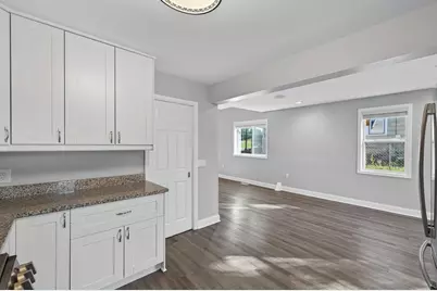 622 Bush Avenue, Saint Paul, MN 55130 - Photo 7