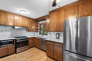 3324 Weenonah Pl, Minneapolis, MN 55417 - Photo 15