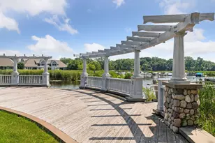 2209 Chateau Ln, Mound, MN 55364 - Photo 41