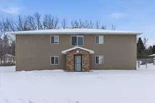 325 Summit Ave W, Blackduck, MN 56630 - Photo 3