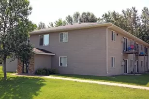 325 Summit Ave W, Blackduck, MN 56630 - Photo 1
