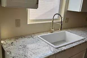 312 2nd Ave SE, Waseca, MN 56093 - Photo 3