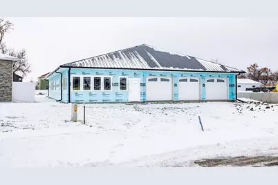 5875 31st Street S, Fargo, ND 58104 - Photo 1