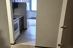 10 12th Ave NE, Elbow Lake, MN 56531 - Photo 3