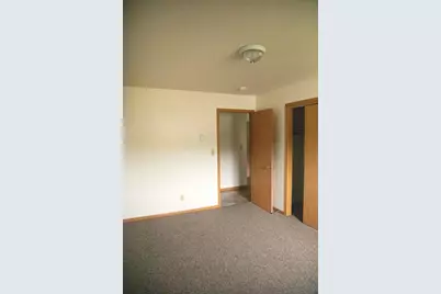 512 Maple Lane, Grove City, MN 56243 - Photo 9