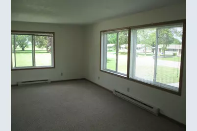 512 Maple Lane, Grove City, MN 56243 - Photo 3