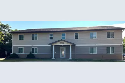 1205 S Sibley Avenue #104, Litchfield, MN 55355 - Photo 1