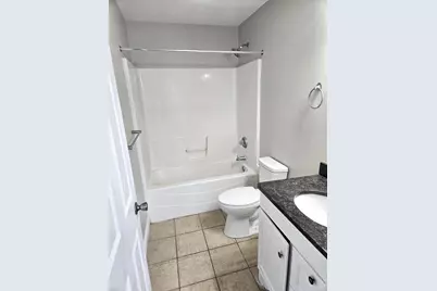 1205 S Sibley Avenue #104, Litchfield, MN 55355 - Photo 7