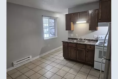 1205 S Sibley Avenue #105, Litchfield, MN 55355 - Photo 3