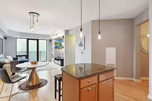 500 E Grant St, Minneapolis, MN 55404 - Photo 11