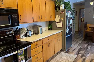 826 Maple St NE, Hutchinson, MN 55350 - Photo 5