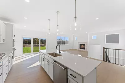 809 Longmeadow Lane, Waconia, MN 55387 - Photo 5