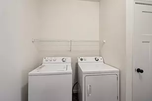 1442 Pebble Beach Dr, Woodbury, MN 55129 - Photo 31