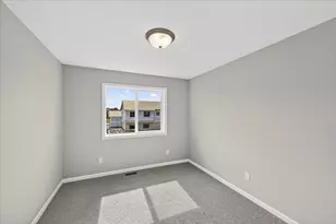 1012 Brandenburg Circle, Waverly, MN 55390 - Photo 9