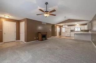 104 Oxford Path, Mankato, MN 56001 - Photo 3