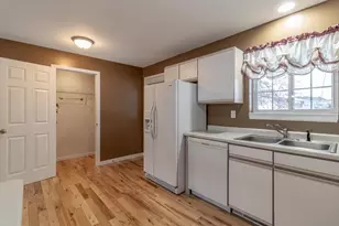 104 Oxford Path, Mankato, MN 56001 - Photo 9