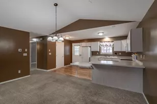 104 Oxford Path, Mankato, MN 56001 - Photo 7