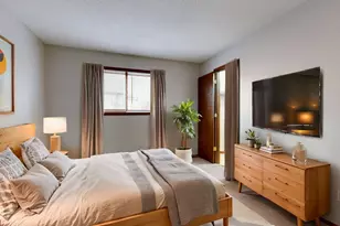 924 21st Ave S, Minneapolis, MN 55404 - Photo 3