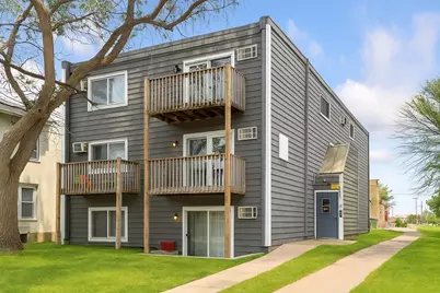 924 21st Avenue S, Minneapolis, MN 55404 - Photo 1