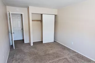 808 E Evergreen Ave, Olivia, MN 56277 - Photo 9