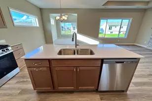 322 Emmy Ln, Hanover, MN 55341 - Photo 5