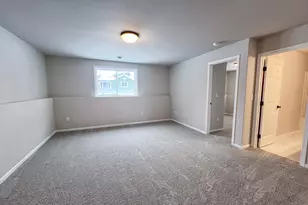 6722 Meadow View Dr S, Fargo, ND 58104 - Photo 19