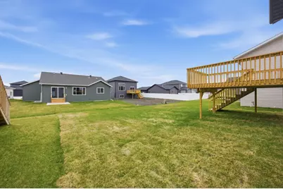 6722 Meadow View Drive S, Fargo, ND 58104 - Photo 33