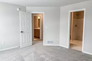 6722 Meadow View Dr S, Fargo, ND 58104 - Photo 17