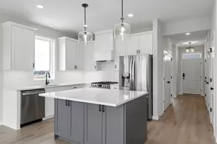 20263 Keystone Ave, Lakeville, MN 55044 - Photo 11