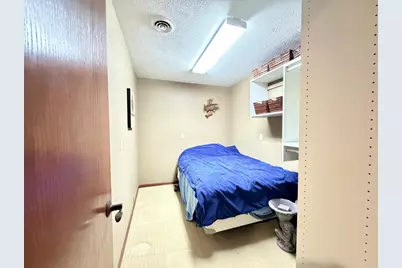 1085 Briarwood Drive, Worthington, MN 56187 - Photo 65