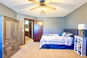 1085 Briarwood Dr, Worthington, MN 56187 - Photo 55