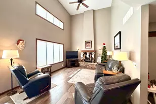 1085 Briarwood Dr, Worthington, MN 56187 - Photo 35