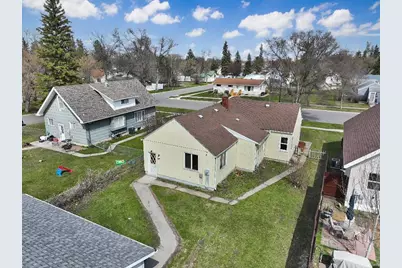 939 Duluth Avenue N, Thief River Falls, MN 56701 - Photo 3