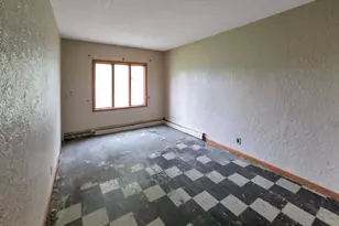 939 Duluth Ave N, Thief River Falls, MN 56701 - Photo 13