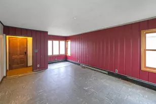 939 Duluth Ave N, Thief River Falls, MN 56701 - Photo 9